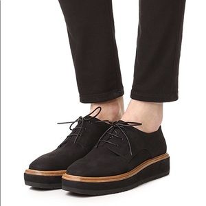 Gorgeous Vince Tanner Oxford Shoe